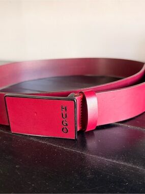 HUGO Men’s Bright Red Leather Logo Buckle Belt